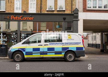 Nahaufnahme eines Van der Einwanderungsbehörde im Südwesten von London, England, Großbritannien Stockfoto