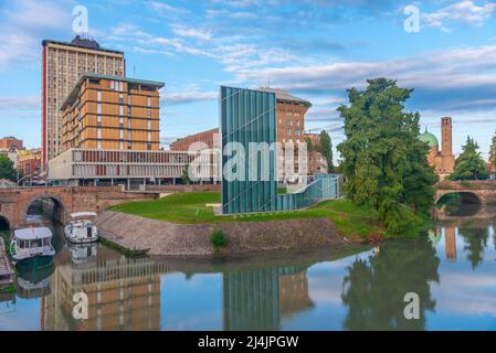 Monumento „Memoria e Luce“ in der italienischen Stadt Padua. Stockfoto