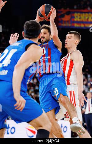 BARCELONA - MÄR 18: Laprovittola in Aktion während des Euroleague-Spiels von Turkish Airlines zwischen dem FC Barcelona und Crvena Zvezda im Palau Blaugrana Stockfoto