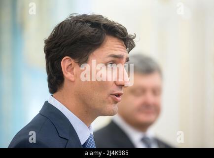 Kiew, Ukraine. 11.. Juli 2016. Premierminister von Kanada, Justin Trudeau, gesehen während seines offiziellen Besuchs in Kiew, Ukraine. (Bild: © Mykhaylo Palinchak/SOPA Images via ZUMA Press Wire) Stockfoto