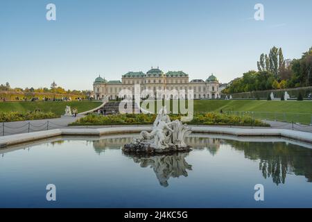 Belvedere Palace Fountains - Wien, Österreich Stockfoto