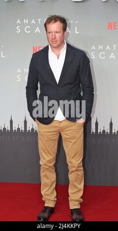 London, Großbritannien 14.. April 2022, Geoffrey Streatfeild nimmt an der Weltpremiere von Anatomy of a Scandal Teil. Stockfoto