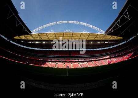 LONDON, GROSSBRITANNIEN. APR 16. Wembley Stadium im Halbfinale des FA Cup zwischen Manchester City und Liverpool im Wembley Stadium, London am Samstag, 16.. April 2022. (Kredit: Federico Maranesi | MI Nachrichten) Kredit: MI Nachrichten & Sport /Alamy Live Nachrichten Stockfoto