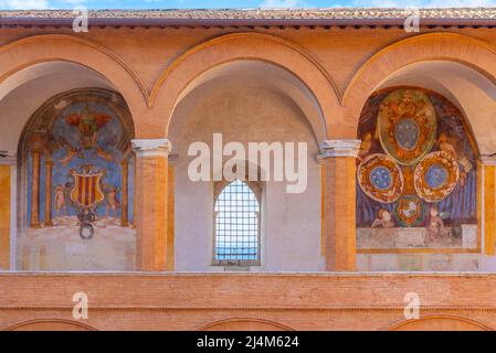 Spoleto, Italien, 3. Oktober 2021: Fresken des Schlosses Spoleto in Italien. Stockfoto