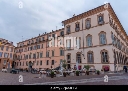 Piacenza, Italien, 26. September 2021: Palazzo Anguissola in der italienischen Stadt Piacenza. Stockfoto