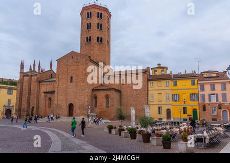 Piacenza, Italien, 26. September 2021: Basilika St. Antoninus in der italienischen Stadt Piacenza. Stockfoto