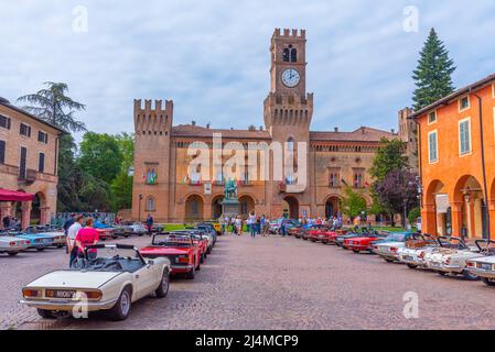 Busseto, Italien, 25. September 2021: Palast Rocca Pallavicino in Busseto, Italien. Stockfoto