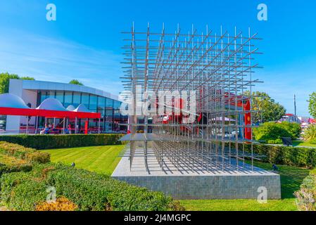 Maranello, Italien, 23. September 2021: Eingang zum museo Ferrari in Maranello, Italien. Stockfoto