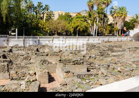 ALMUNECAR, SPANIEN - 02. MÄRZ 2022 die Salzfischfabrik, die wichtigste archäologische Attraktion sind die Salzwasseraquarien, in denen Garum hergestellt wurde, es war Stockfoto