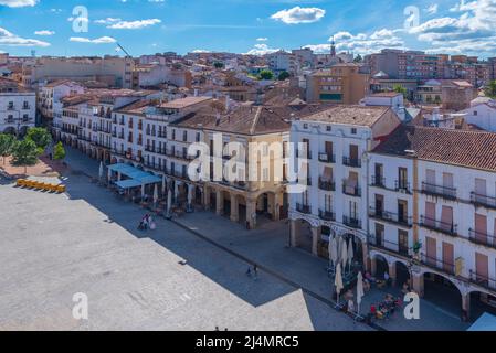 Caceres, Spanien, 18. Mai 2021: Plaza Mayor in der spanischen Stadt Caceres Stockfoto