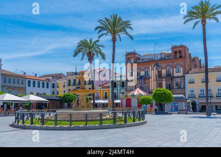 Merida, Spanien, 20. Mai 2021: Blick auf die Plaza de Espana in der spanischen Stadt Merida Stockfoto