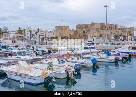 Tarifa, Spanien, 23. Mai 2021: Marina in der spanischen Stadt Tarifa Stockfoto