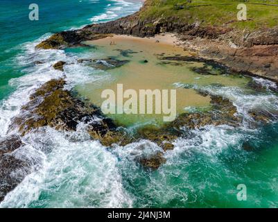 Luftaufnahme der Champagne Pools an der Ostküste von Fraser Island. Queensland, Australien Stockfoto