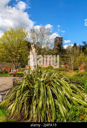 Statue des heiligen Richard von Droitwich im Vine's Park, Droitwich Spa, Worcestershire. Stockfoto