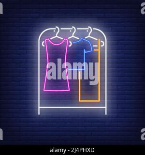 Kleidung auf dem Neonschild des Regals. Einkaufen, Mode, Bekleidung. Neues Sammlungskonzept. Vektor-Illustration im Neon-Stil für Werbung, Online-Shopping, fas Stock Vektor