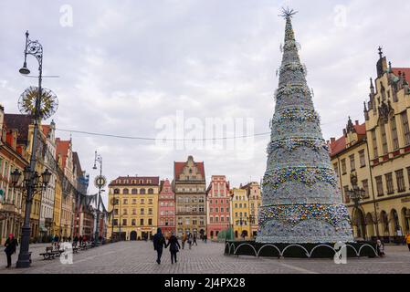 Weihnachtsbaum auf dem Marktplatz von Breslau, Breslau, Wroclaw, Polen Stockfoto