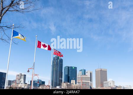 März 17 2022 - Winnipeg Manitba Kanada - Downtown Winnipeg City Skyline Stockfoto