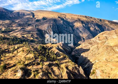 Dramatische Sicht auf die Anden in Peru Stockfoto