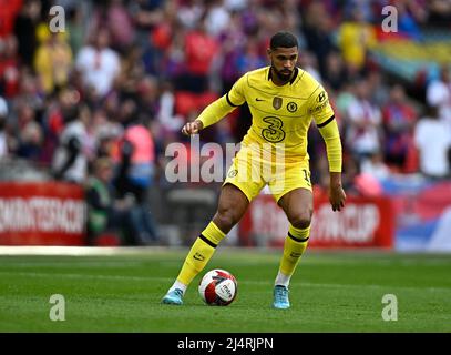 London, Großbritannien. 16. April 2022. Ruben Loftus-Cheek (Chelsea) beim Halbfinale des FA Cup zwischen Chelsea und Crystal Palace im Wembley Stadium am 17. 2022. April in London, England. (Foto: Garry Bowden/phcimages.com) Kredit: PHC Images/Alamy Live News Stockfoto