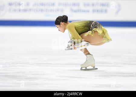 Seoyeong WI (Kor), während des Freilaufens der Frauen, bei den ISU-Junioren-Eiskunstlauf-Weltmeisterschaften 2022, in der Tondiraba Ice Hall, am 17. April 2022 in Tallinn, Estland. Quelle: Raniero Corbelletti/AFLO/Alamy Live News Stockfoto