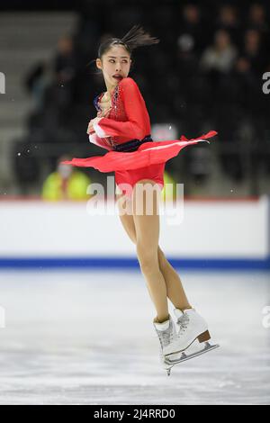 Rion SUMIYOSHI (JPN), während des Freilaufens der Frauen, bei den ISU-Junioren-Eiskunstlauf-Weltmeisterschaften 2022, in der Tondiraba Ice Hall, am 17. April 2022 in Tallinn, Estland. Quelle: Raniero Corbelletti/AFLO/Alamy Live News Stockfoto