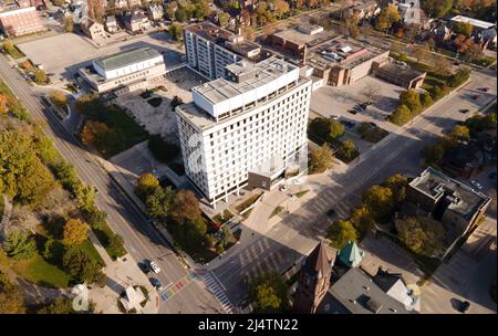 London, Ontario, Kanada, November 6 2021. City Hall Building Luftaufnahme, 300 Dufferin Ave. Luke Durda/Alamy Stockfoto