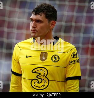 LONDON, ENGLAND - APRIL 17: Chelsea's Andreas Christensen während des FA Cup Halbfinales zwischen Crystal Palace und Chelsea im Wembley Stadium, London, Großbritannien Stockfoto