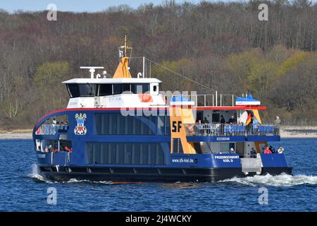 Eine neue Fähre nach Kiel: Hybrid-Fähre FRIEDRICHSORT operarint vor Laboe Stockfoto