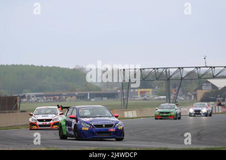 77 JACOB-CANO Julien, Terre et Mer Performance von JSB, Peugeot 308 RC, Aktion während der 1. Runde des Championnat de France FFSA Tourisme 2022, vom 16. Bis 19. April 2022 auf dem Circuit Paul Armagnac, in Nogaro, Frankreich, Frankreich - Foto Grégory Lenormand / DPPI Stockfoto