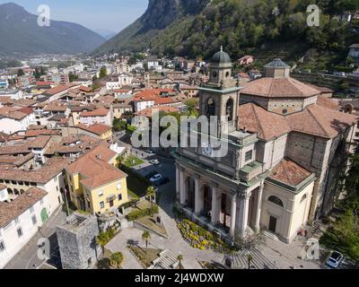 Drohnenansicht bei Mendrisio in der Schweiz Stockfoto