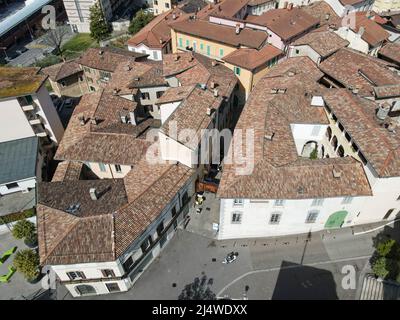 Drohnenansicht bei Mendrisio in der Schweiz Stockfoto