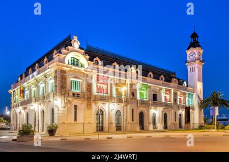 Edificio del Reloj, Marina Real Juan Carlos I (Juan Carlos I Royal Marine), Valencia, Bundesland Valencia, Spanien Stockfoto