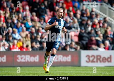 Middlesbrough, Großbritannien. 18. April 2022. Jordan Rhodes #9 of Huddersfield Town in Middlesbrough, Vereinigtes Königreich am 4/18/2022. (Foto von Ben Early/News Images/Sipa USA) Quelle: SIPA USA/Alamy Live News Stockfoto