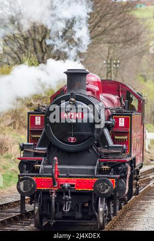 Der Bahnhof Oxenhope auf dem KWVR ist eine einzigartige 5 km lange Zweigbahn im Herzen von West Yorkshire, die historische Dampf- und Dieselzüge durch das atemberaubende Brontë Country führt. Berühmt gemacht für die Rolle, die es in dem Film The Railway Children spielte. Kredit: Windmill Images/Alamy Live Nachrichten Stockfoto