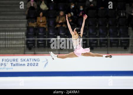 Justine MICLETTE (CAN), während des Freilaufens der Frauen, bei den ISU-Junioren-Eiskunstlauf-Weltmeisterschaften 2022, in der Tondiraba Ice Hall, am 17. April 2022 in Tallinn, Estland. Quelle: Raniero Corbelletti/AFLO/Alamy Live News Stockfoto