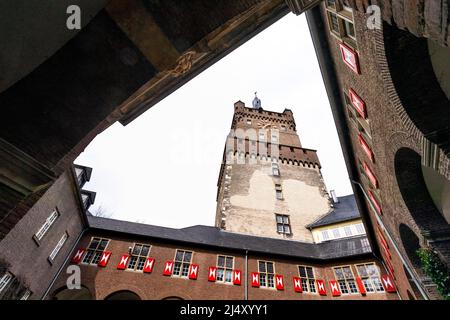 Schwanenburg mit Schwanenturm, dem Wahrzeichen der Stadt Kleve Stockfoto