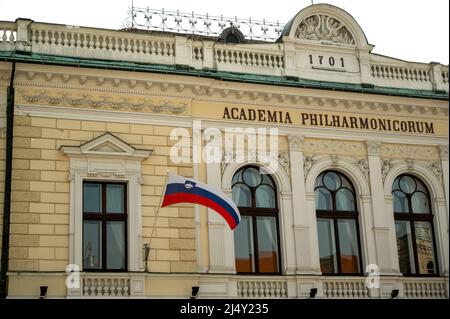 Academia Philarmonic Hall auf dem Kongressplatz im Zentrum von Ljubljana, Slowenien Stockfoto