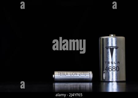 4680 Lithium Battery Cell, St. Petersburg, Russland, 9. Januar 2022. Stockfoto