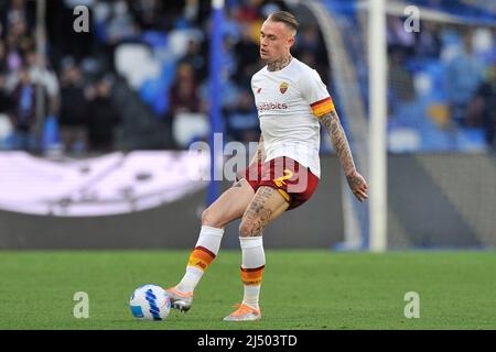 Napoli, Italien. 18. April 2022. Rick Kardsorp Spieler von Roma, während des Spiels der italienischen Serie A Liga zwischen Napoli gegen Roma Endergebnis, Napoli 1, Roma 1, Spiel im Diego Armando Maradona Stadion gespielt. Napoli, Italien, 18. April 2022. (Foto von Vincenzo Izzo/Sipa USA) Quelle: SIPA USA/Alamy Live News Stockfoto