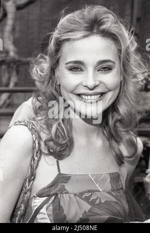 Priscilla Barnes wurde als Darsteller von Three's Company im ZOO VON LA