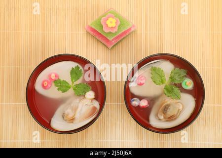 Suimono (japanische Suppe) von Hamaguri Clam Stockfoto