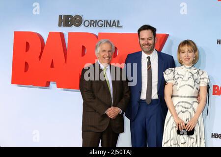 LOS ANGELES - APR 18: Henry Winkler, Bill Hader, Sarah Goldberg bei der HBO-Premiere der Barry-Saison 3 bei Rolling Green am 18. April 2022 in Los Angeles, CA Stockfoto