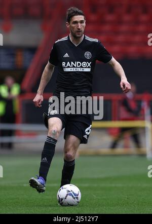 Bristol, England, 18.. April 2022. Chris Basham von Sheffield Utd während des Sky Bet Championship-Spiels in Ashton Gate, Bristol. Bildnachweis sollte lauten: Darren Staples / Sportimage Stockfoto