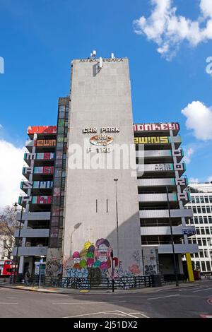 Meyers Brothers mehrstöckiges Parkhaus an der Ecke Great Eastern St und Curtain Street in London EC2 Großbritannien England KATHY DEWITT Stockfoto