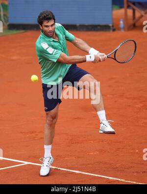 Barcelona, Spanien. 19. April 2022. Pablo Andujar während des Spiels der Barcelona Open Banc Sabadell spielte Conde de Godo Trophy am 19. April 2022 im Real Club de Tenis Barccelona in Barcelona, Spanien. (Foto von Bagu Blanco/ PRESSINPHOTOt) Quelle: PRESSINPHOTO SPORTS AGENCY/Alamy Live News Stockfoto