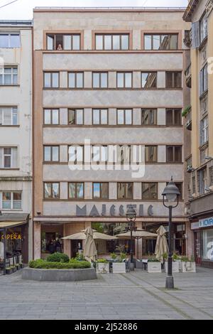 Belgrad, Serbien - 17. April 2022: Vier Sterne Hotel Majestic Building in Capital City Centre. Stockfoto