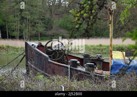 Rostig verlassene Boot, england Stockfoto