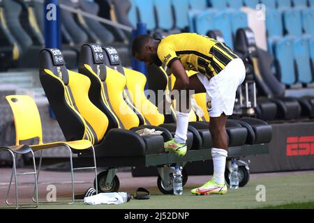 Arnhem, Niederlande. Vitesse, 19. April 2022, ARNHEM - Eli Dasa von Vitesse nach dem niederländischen Eredivisie-Spiel zwischen Vitesse und Sparta Rotterdam beim Gelredome am 19. April 2022 in Arnhem, Niederlande. Vitesse - Sparta wurde am 4. März in der Verletzungszeit nach Fehlverhalten durch die Heimleute suspendiert. ANP JEROEN PUTMANS Stockfoto