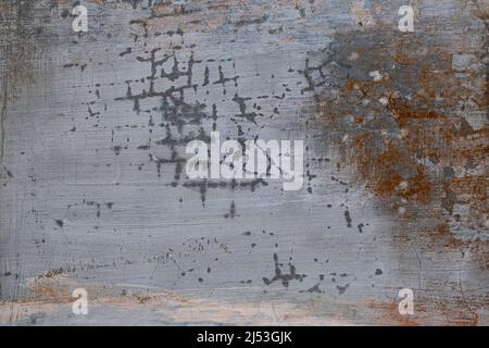 Alte graue Zementwand mit dunkelgrauen Hash-Markierungen. Speicherplatz kopieren Stockfoto