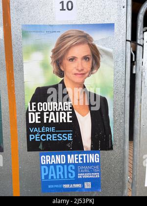 Kilstett, Frankreich - 9. Apr 2022: Französische Präsidentschaftswahl 2022 mit Plakat von Les Republicains mit Valerie Pecresse Stockfoto